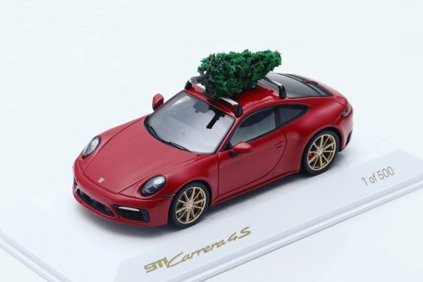 Porsche 911 carrera 4s 1:43 spark christmas special