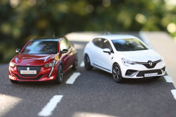 Peugeot 208 renault clio 2019 norev 1:43
